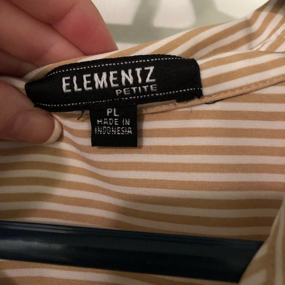 Button up blouse - Picture 2 of 2